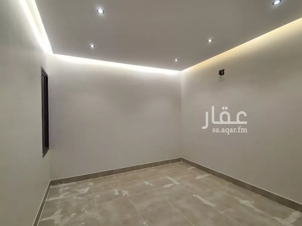 5 bedroom floor in Badr 4