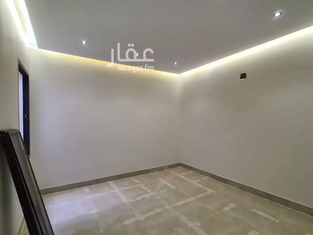 5 bedroom floor in Badr 8