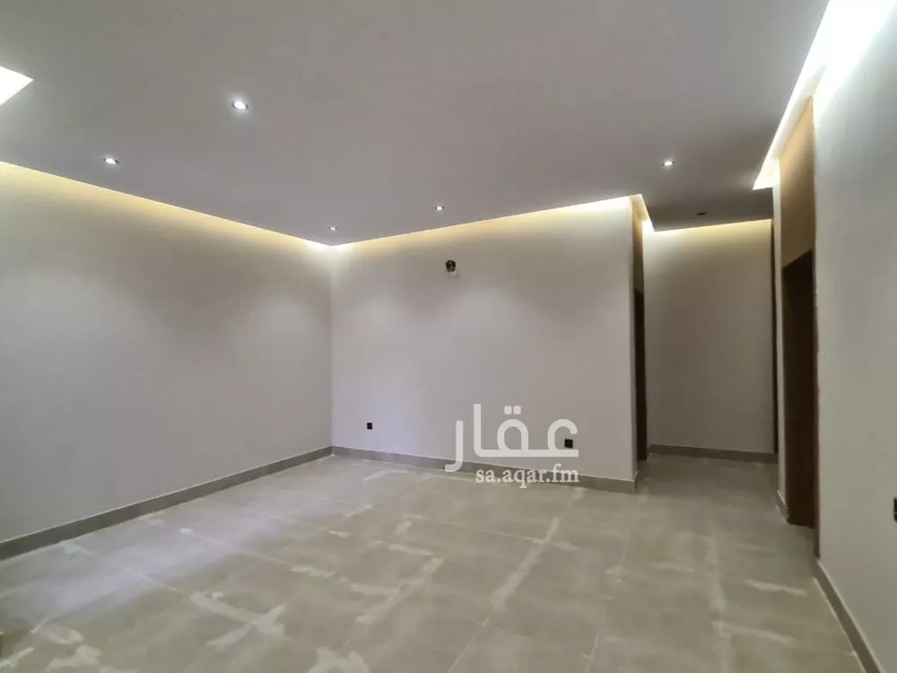 5 bedroom floor in Badr 9