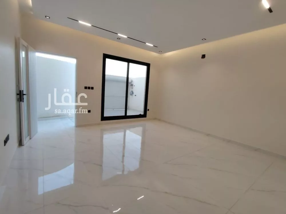 3 bedroom floor in Okaz 4