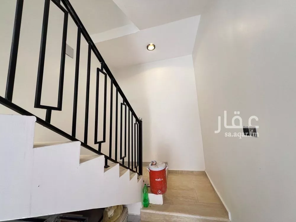 3 bedroom floor in Al Rimal 2