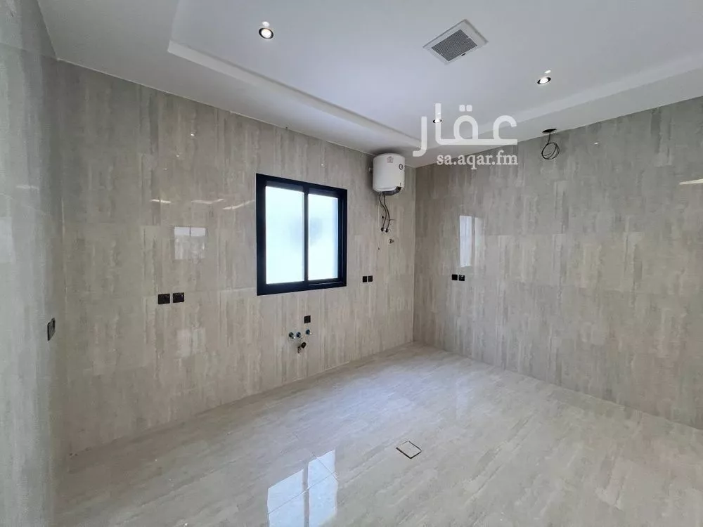 3 bedroom floor in Al Rimal 6