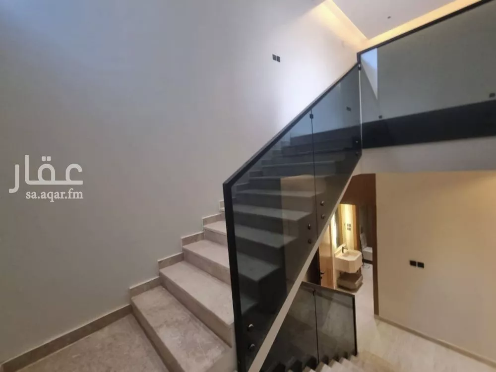 5 bedroom floor in As Suwaidi 6