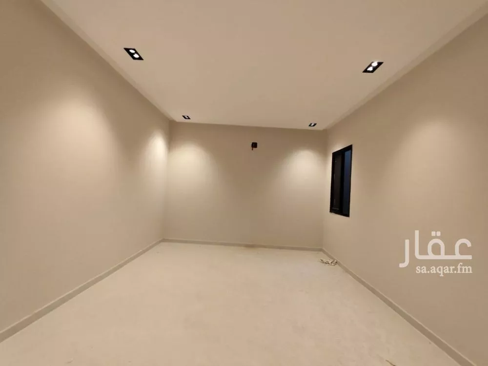 5 bedroom floor in Badr 6