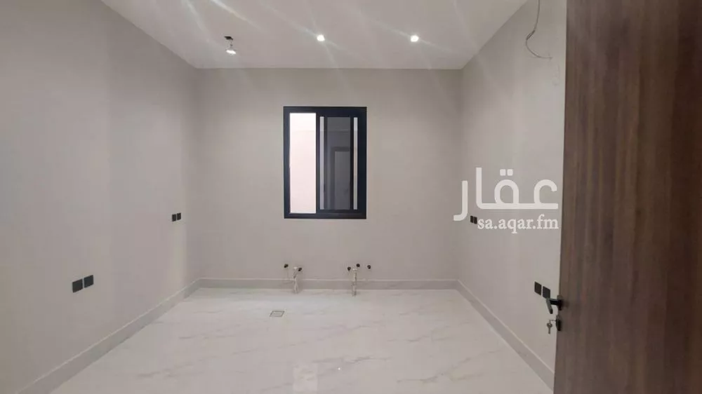 3 bedroom floor in Al Hazm 11