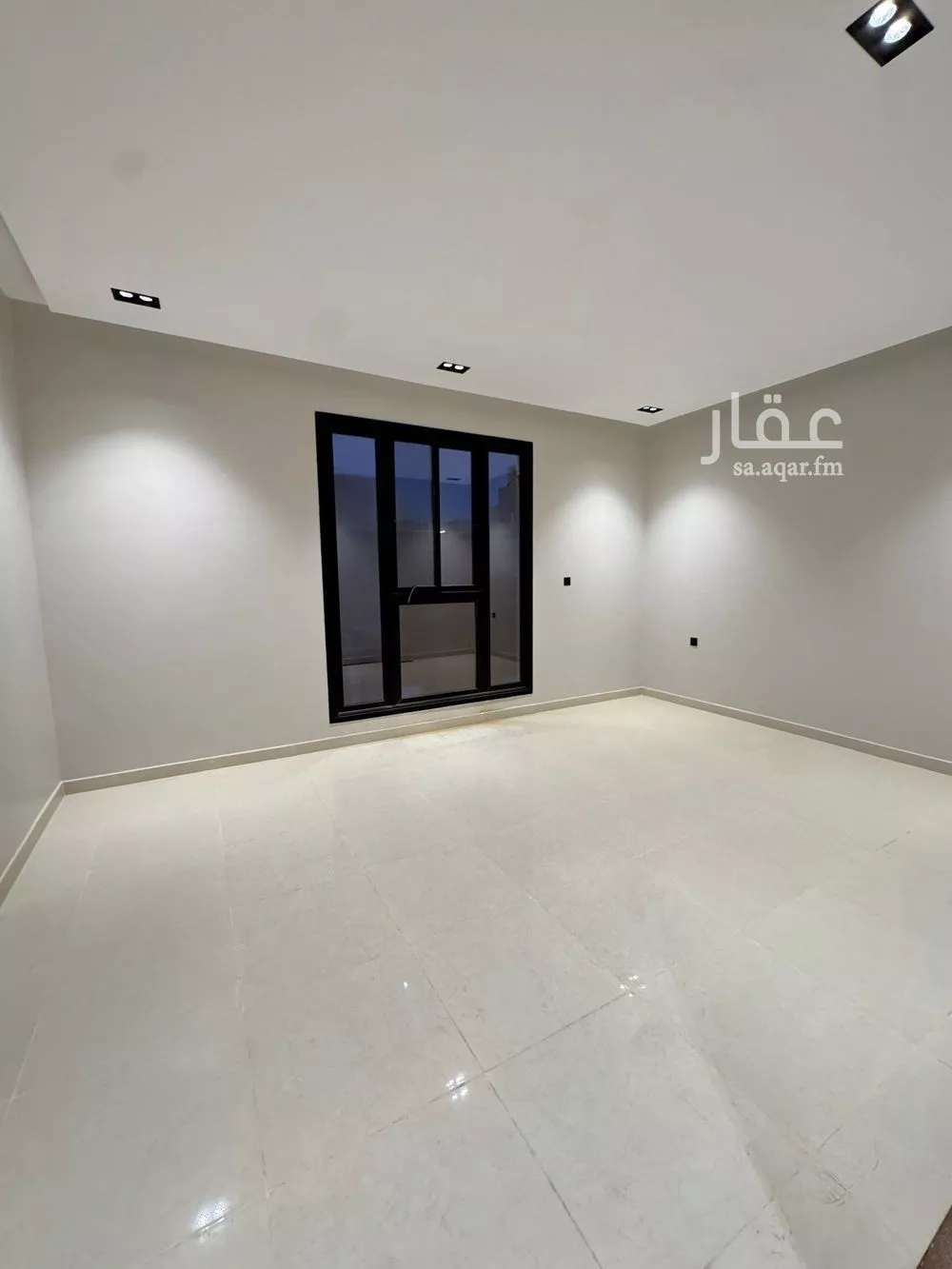 4 bedroom floor in Al Yarmouk 4