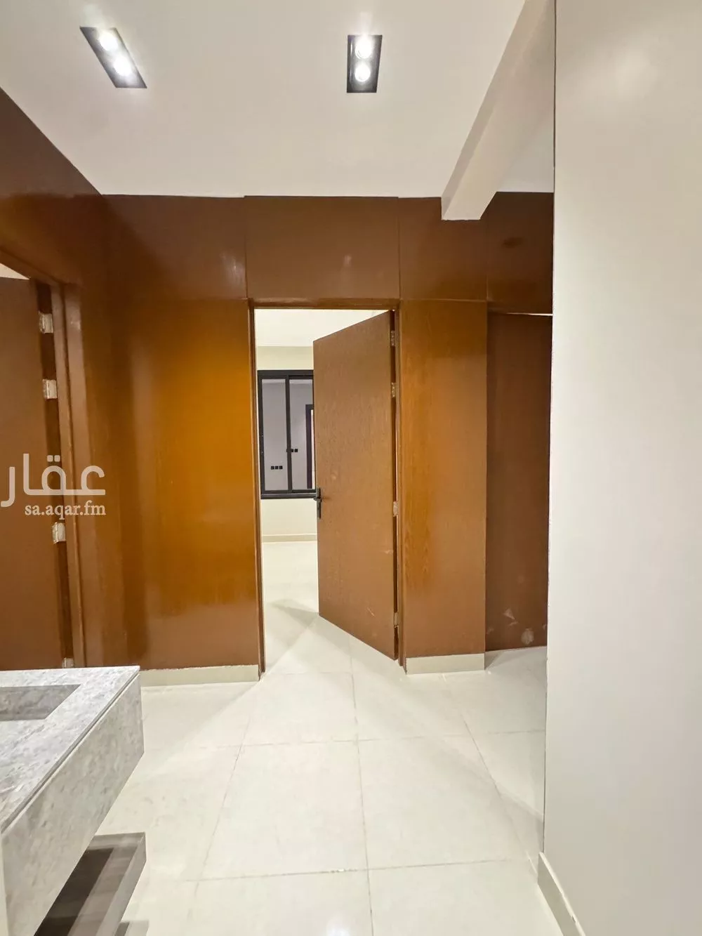 4 bedroom floor in Al Yarmouk 9