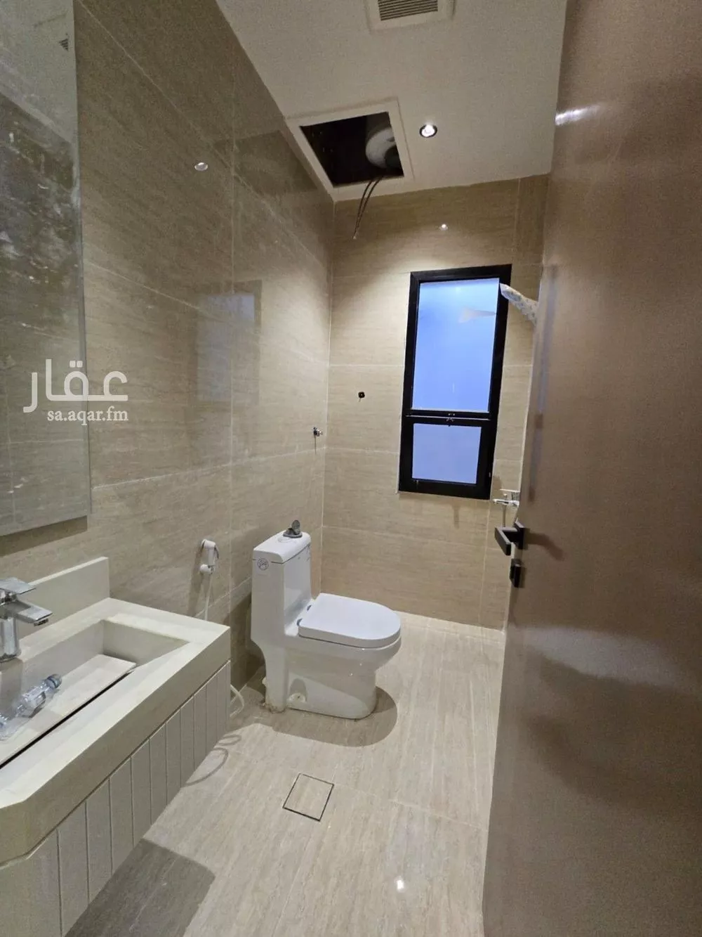 5 bedroom floor in Tuwaiq 6