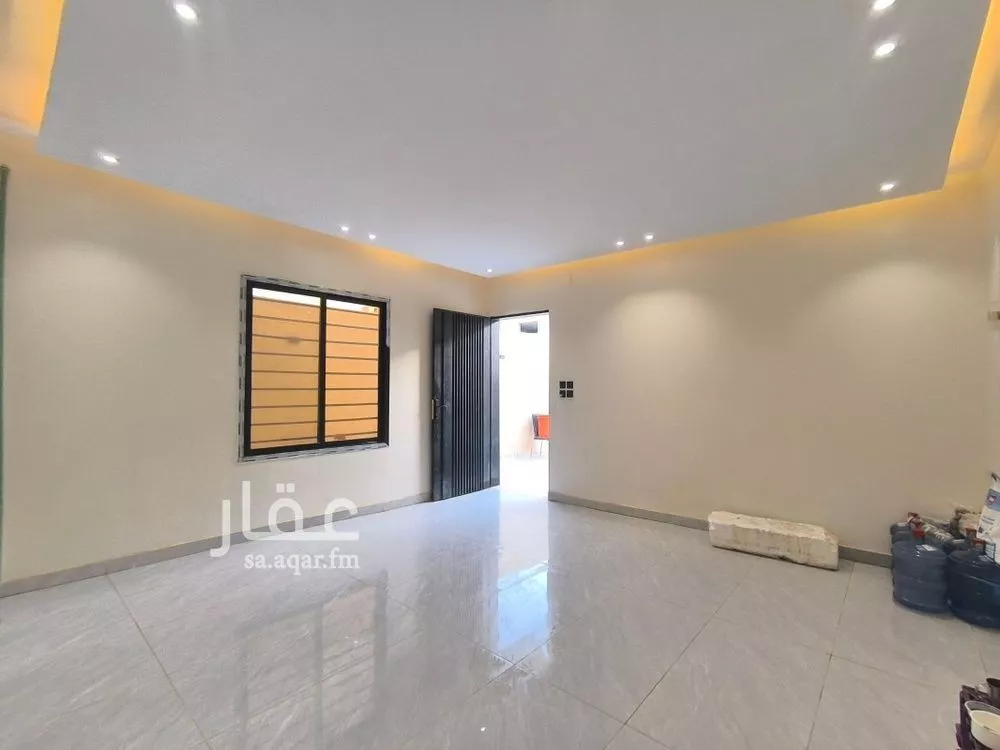 5 bedroom floor in Okaz 7