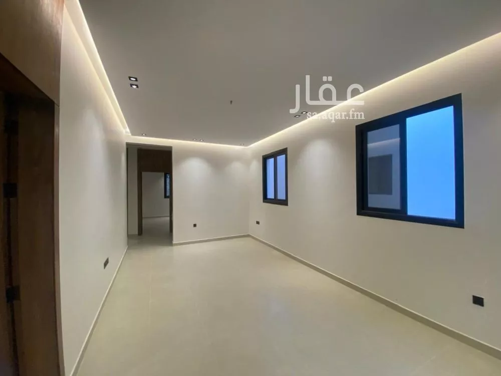 4 bedroom floor in Okaz 14