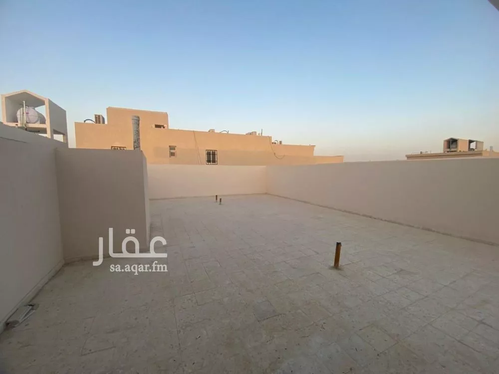 4 bedroom floor in Okaz 19