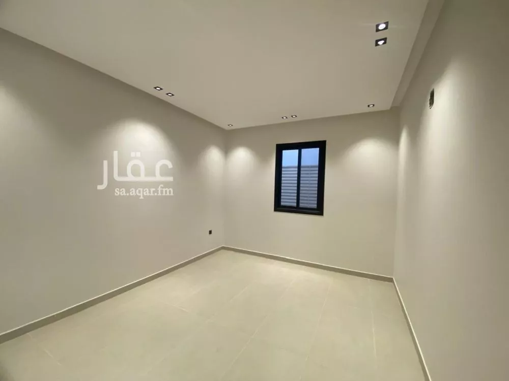 4 bedroom floor in Okaz 10