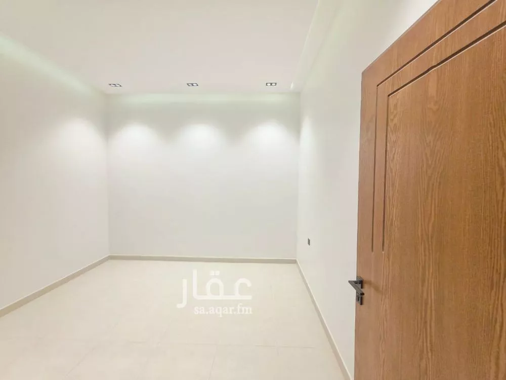 4 bedroom floor in Taibah 10
