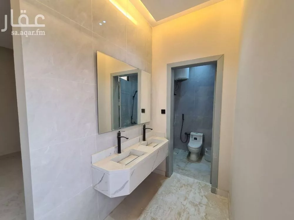5 bedroom floor in Badr 10