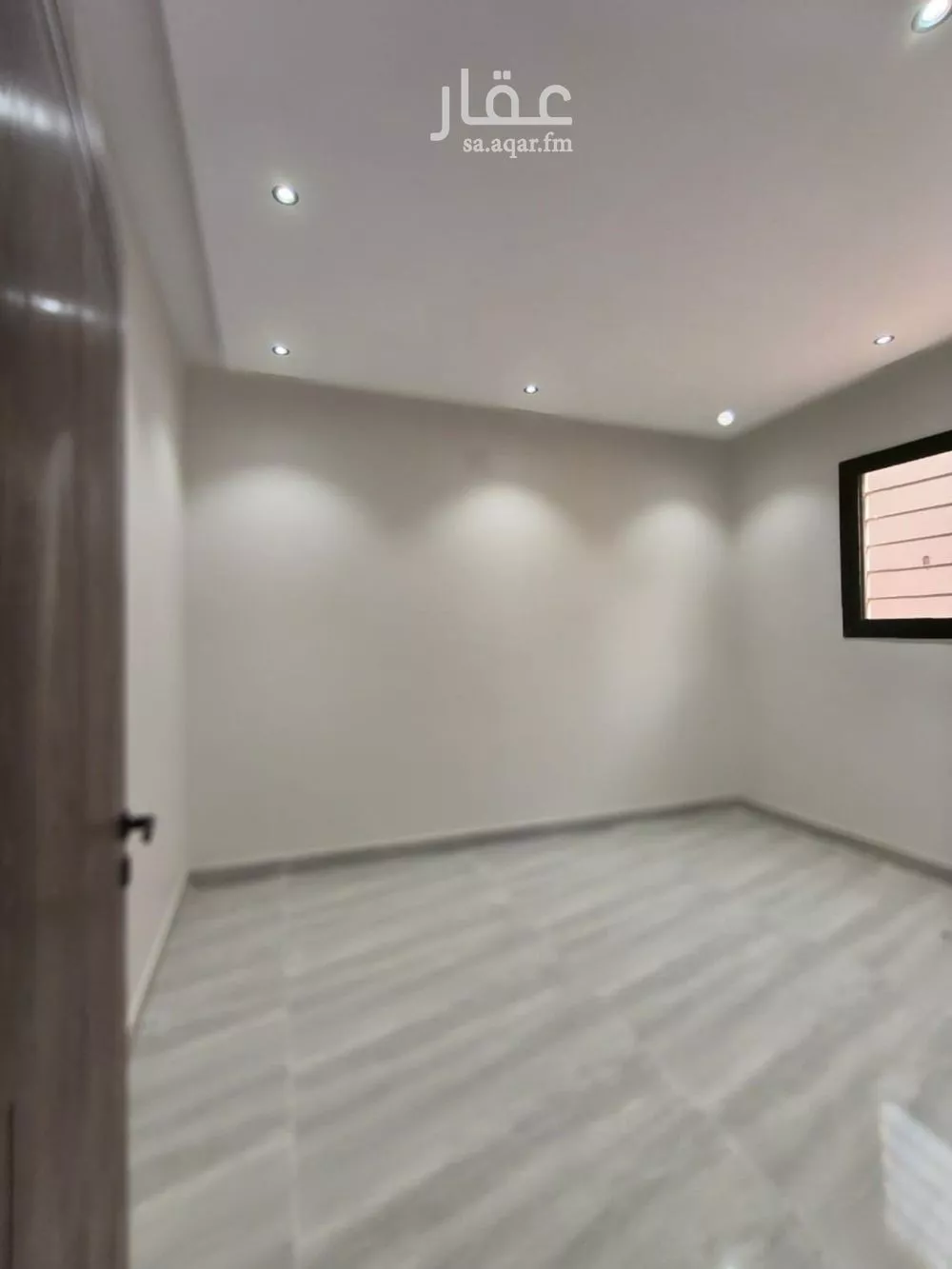 دور 5 غرف في طيبة 12