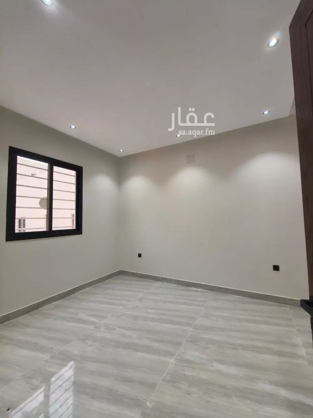 دور 5 غرف في طيبة 14