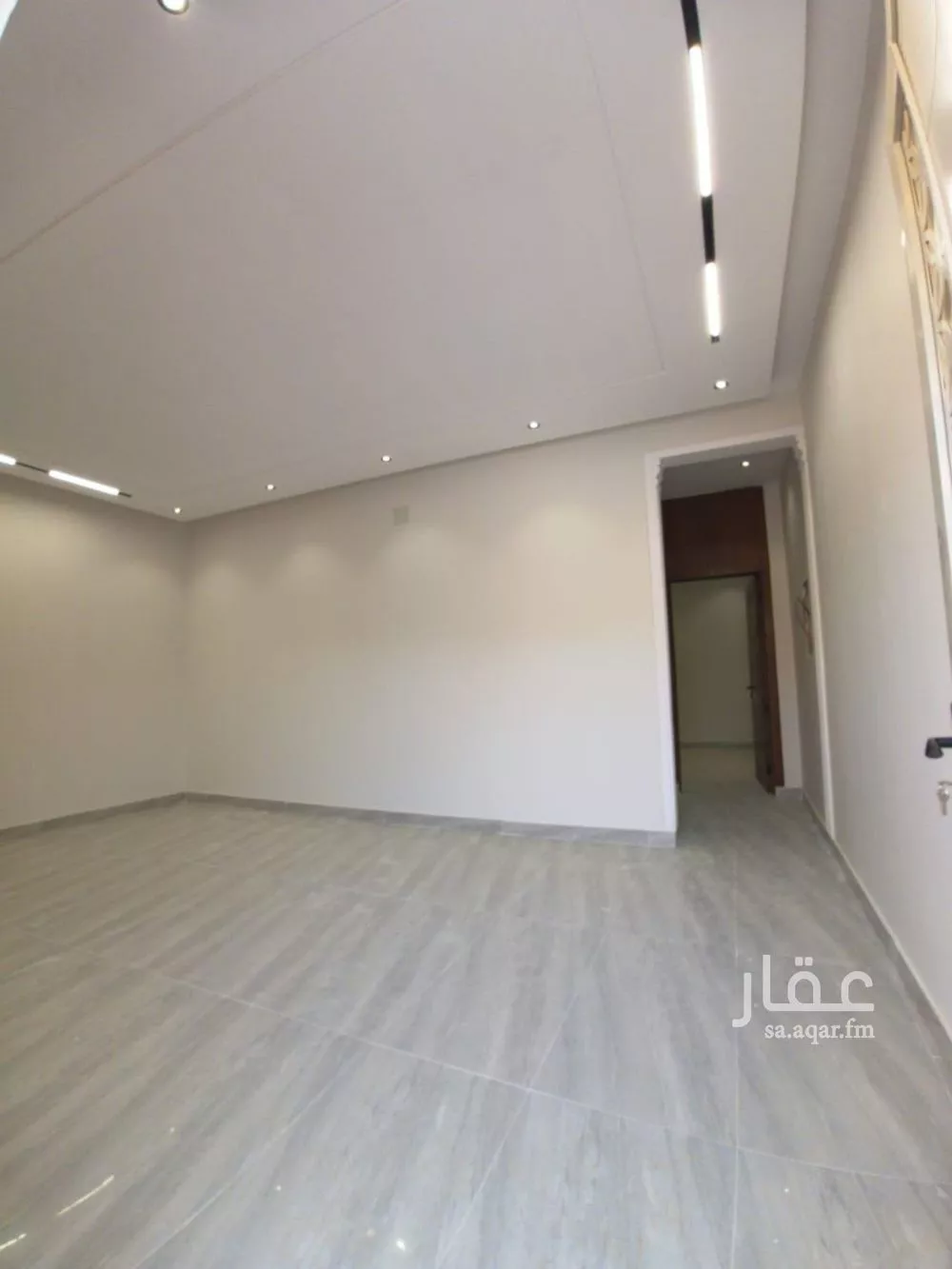 دور 5 غرف في طيبة 10