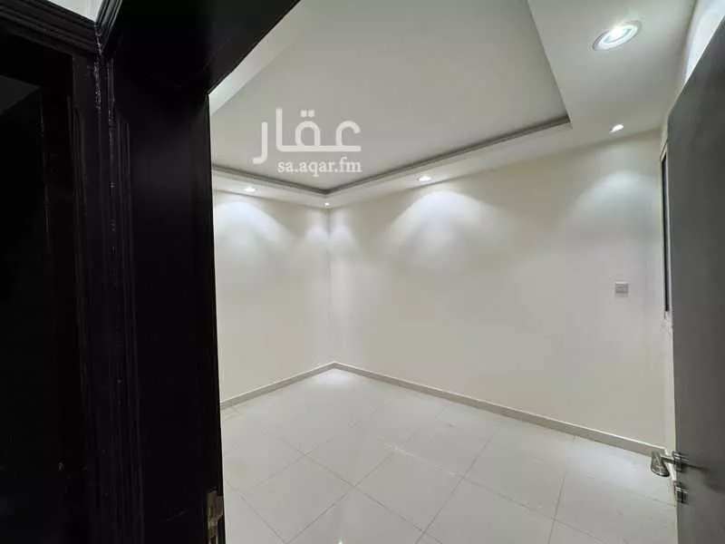 4 bedroom apartment in Al Aridh, Riyadh 4