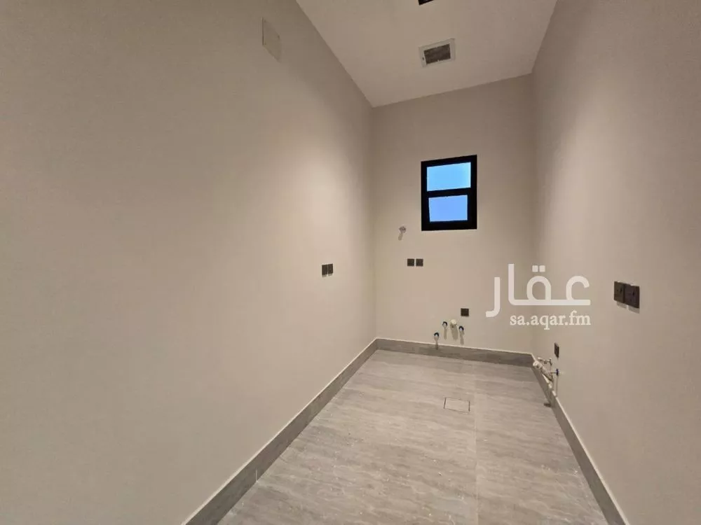 3 bedroom floor in Al Rimal 18