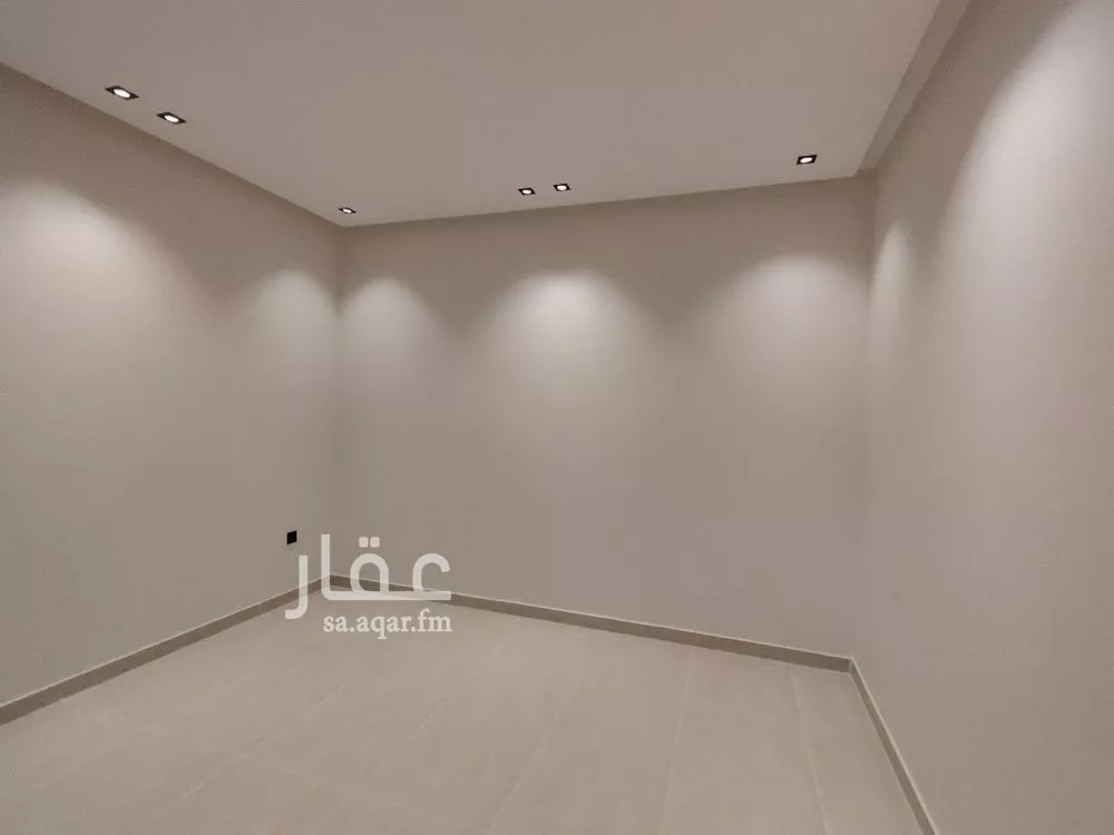 دور 5 غرف في عكاظ 15