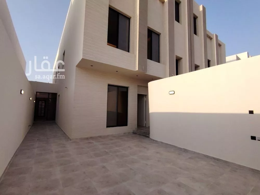 دور 5 غرف في عكاظ 10