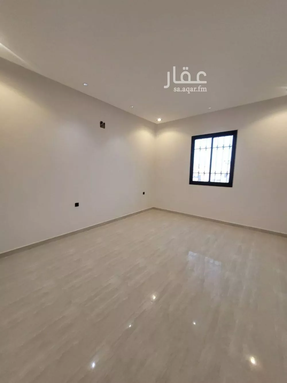 دور 5 غرف في طويق 11