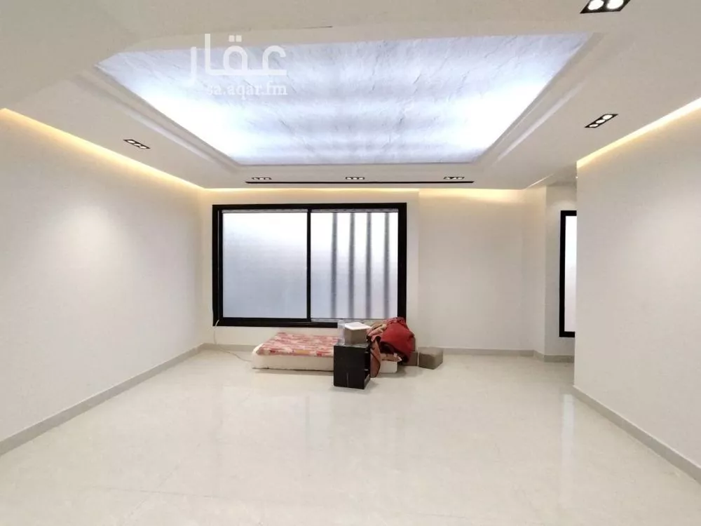 5 bedroom floor in Badr 9