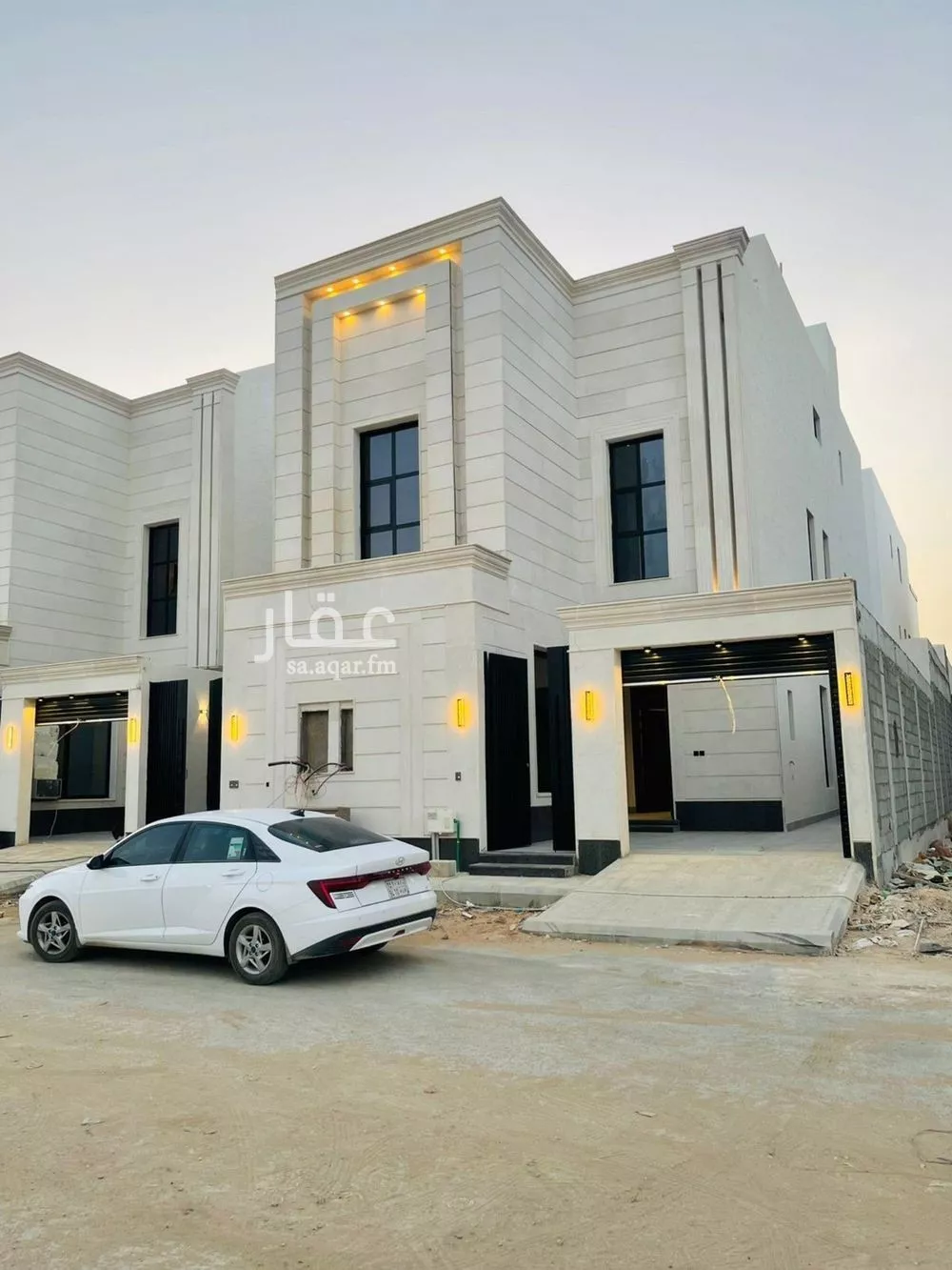 3 bedroom floor in Al Maizilah 3