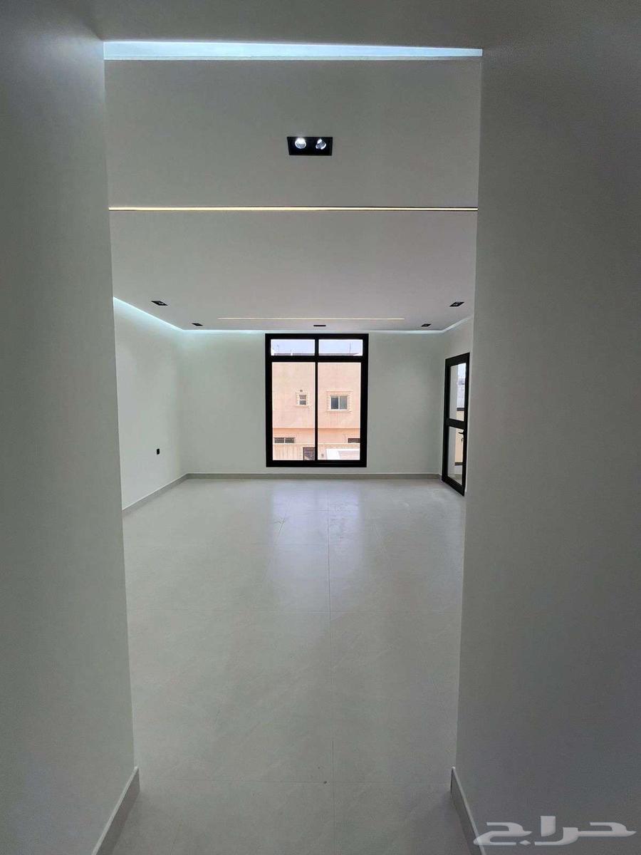 5 bedroom villa in Al Khaleej 3