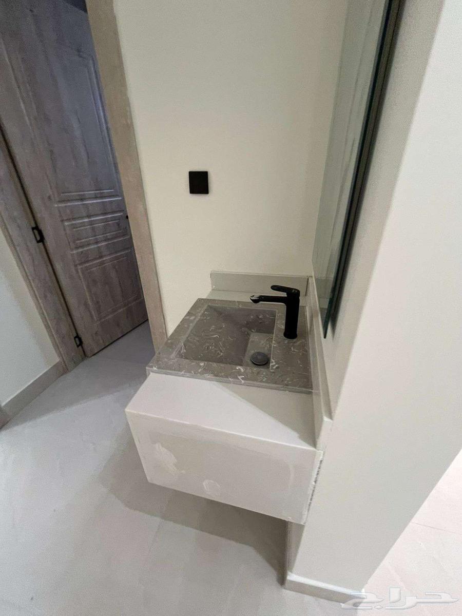 5 bedroom villa in Al Khaleej 5