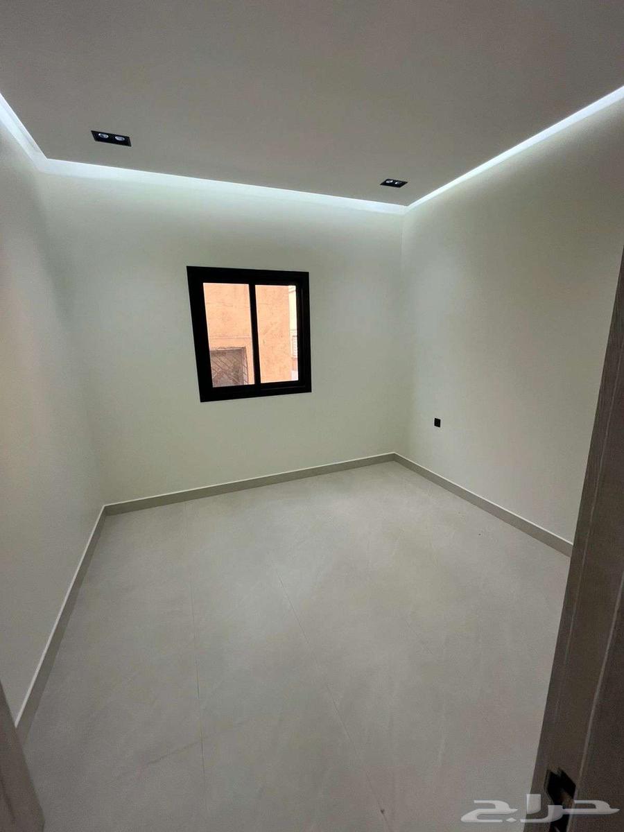 5 bedroom villa in Al Khaleej 7
