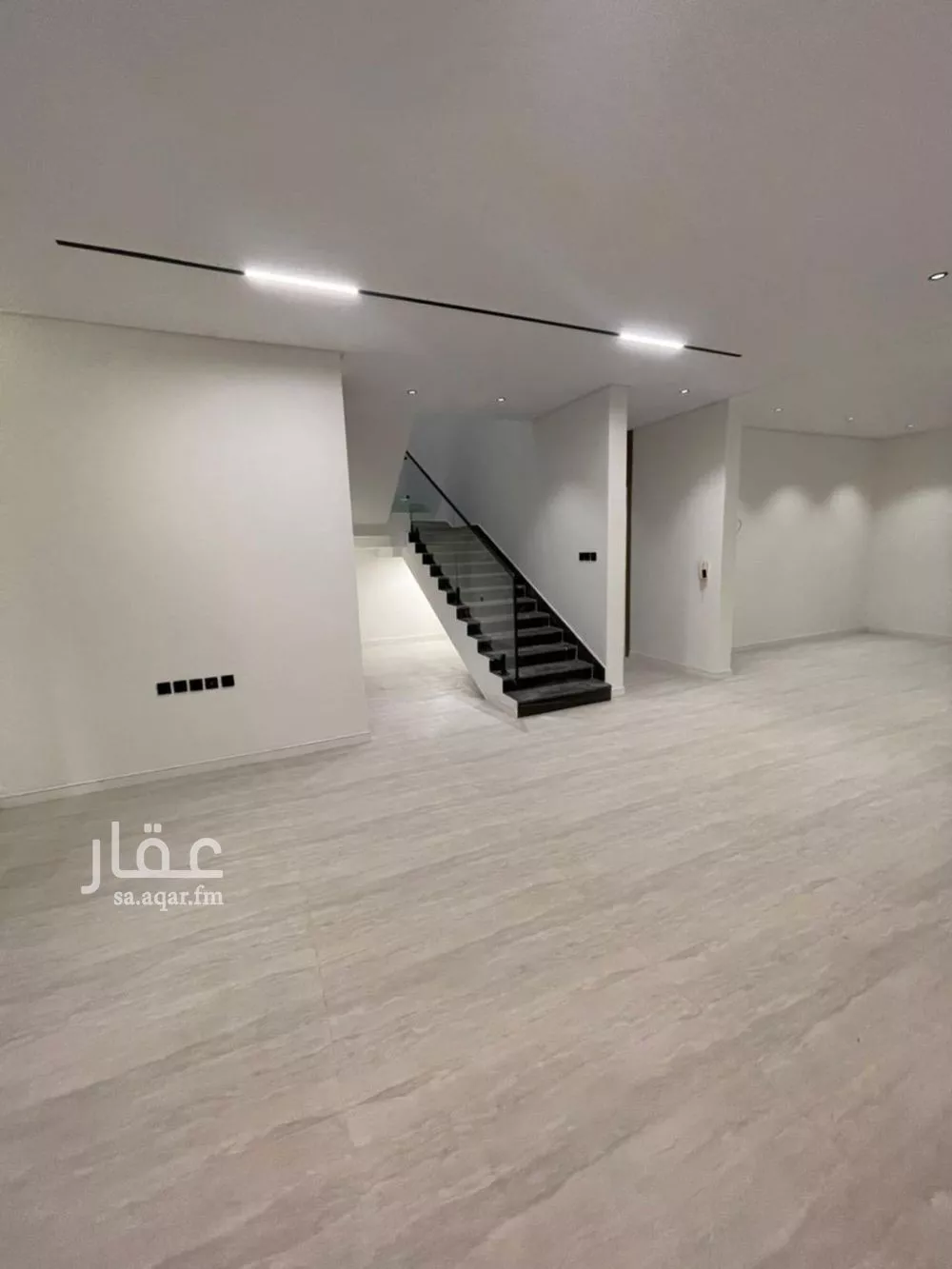 5 bedroom floor in Al Zahrah 7