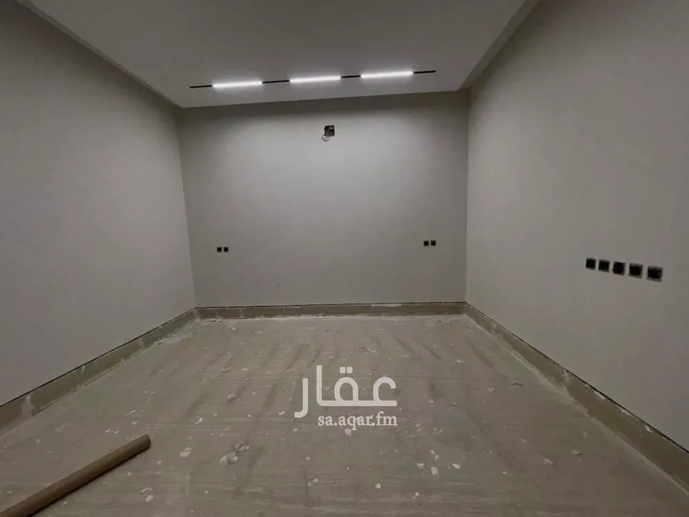 دور 3 غرف في العارض 2