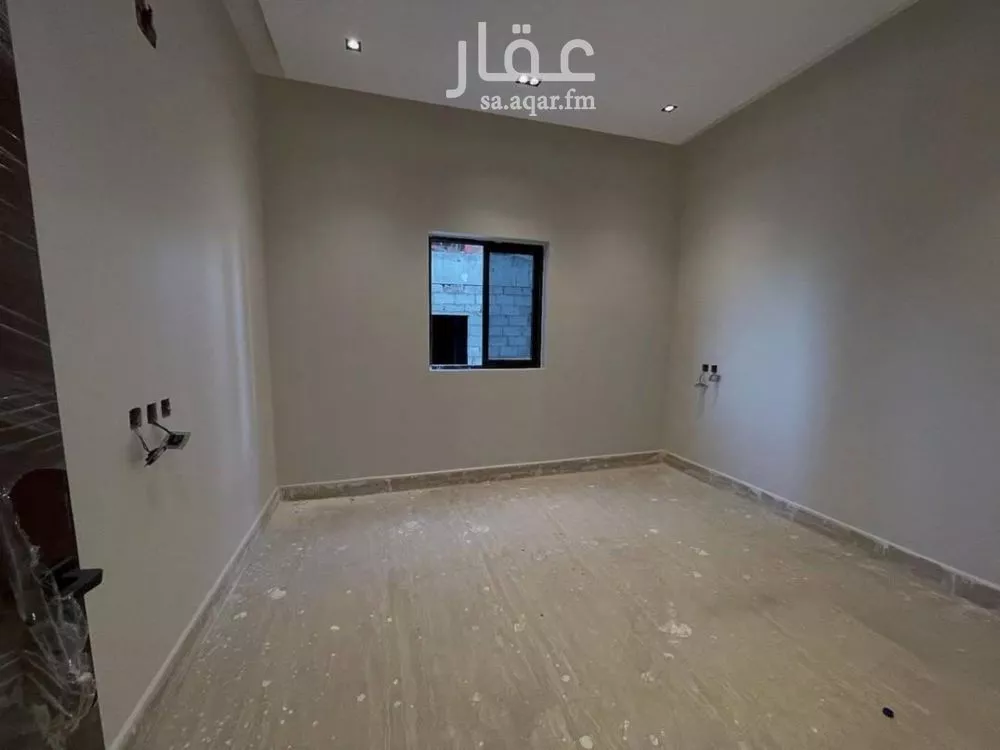 دور 3 غرف في العارض 3