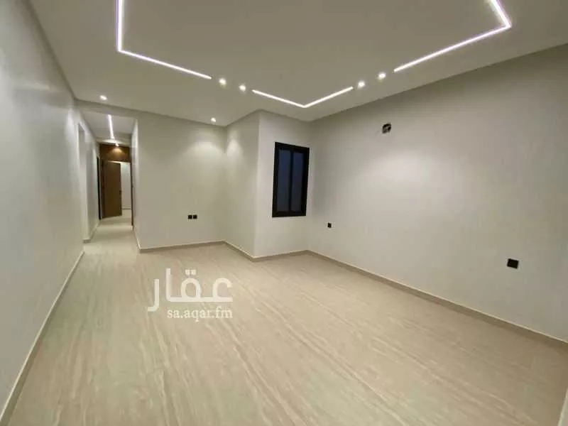 8 bedroom floor in Tuwaiq 12