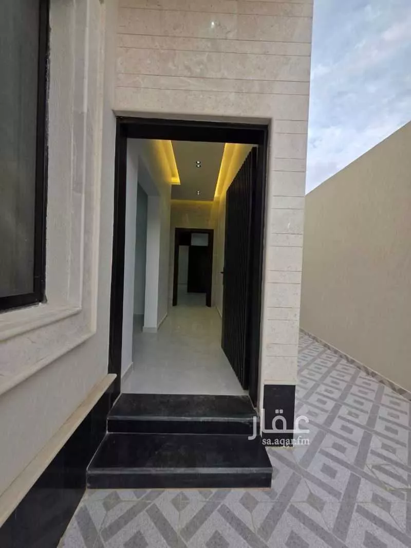 6 bedroom floor in Dahiat Namar 2