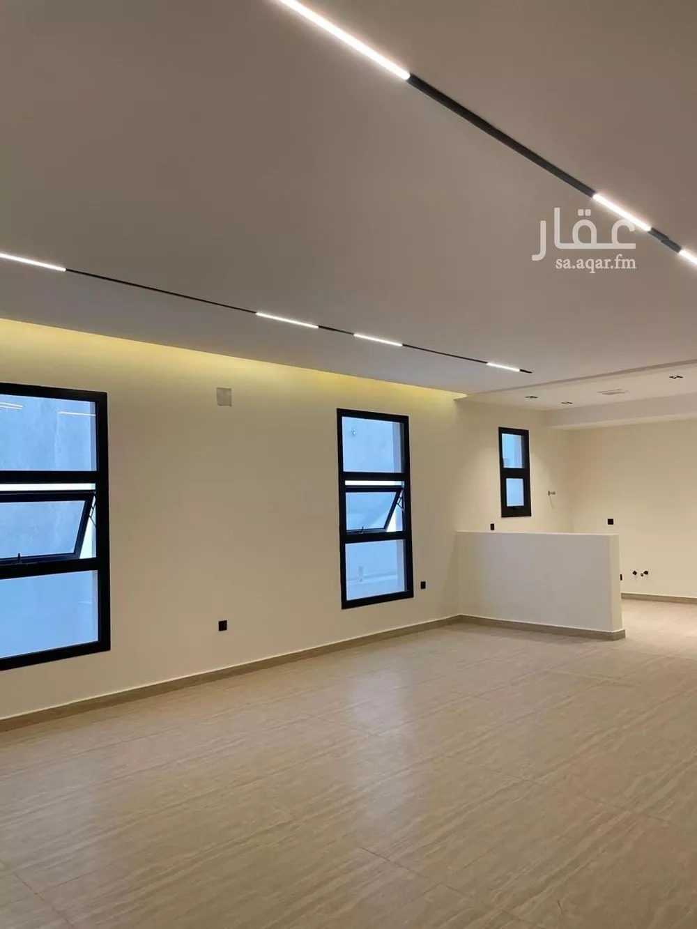 3 bedroom floor in As Suwaidi Al Gharabi 3