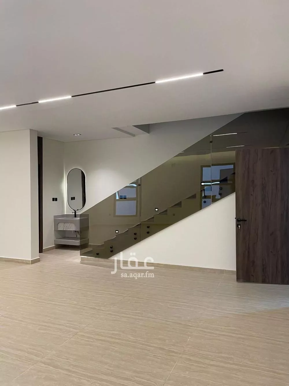 3 bedroom floor in As Suwaidi Al Gharabi 5