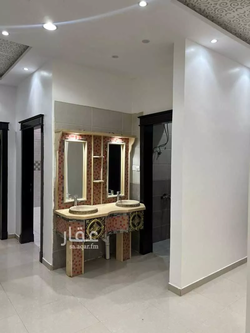 7 bedroom floor in Tuwaiq 21