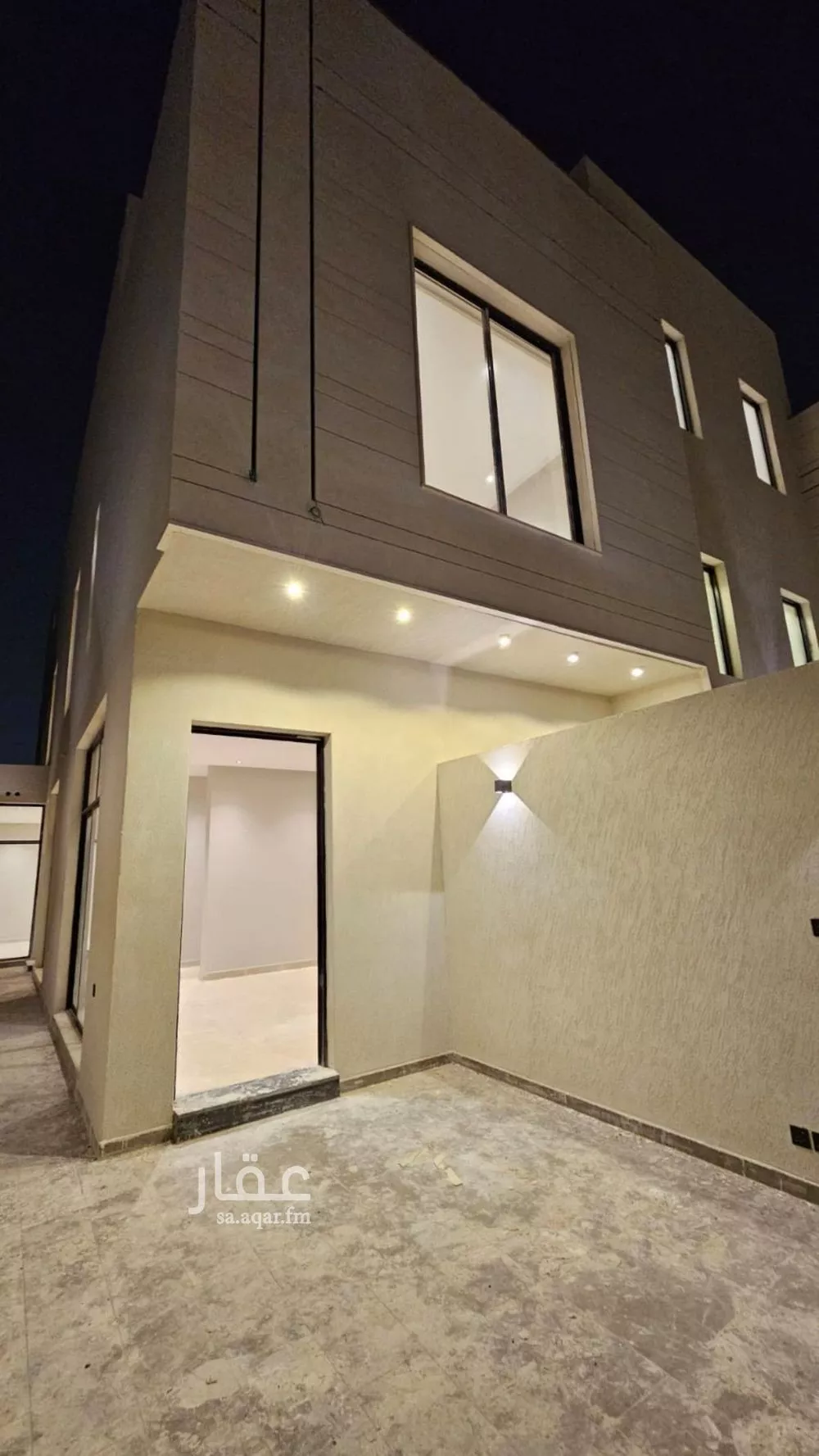 3 bedroom floor in King Faisal 5
