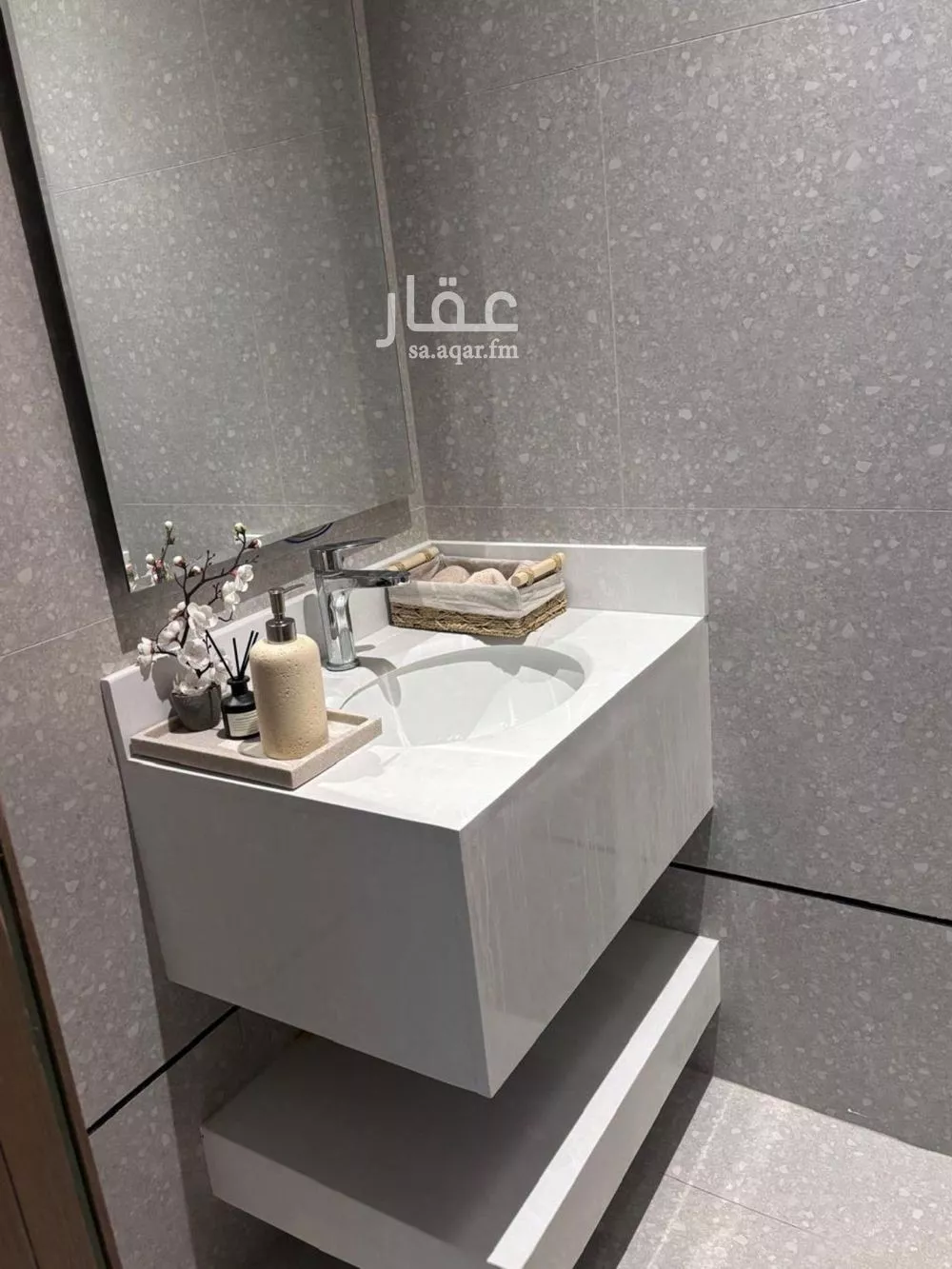 دور 3 غرف في النرجس 10
