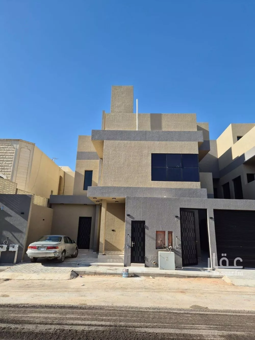 3 bedroom floor in Al Rawabi 20