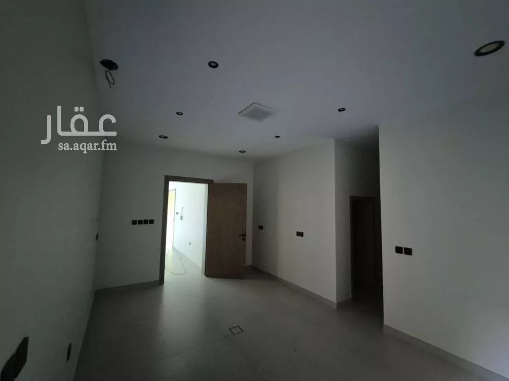 3 bedroom floor in Al Rawabi 7