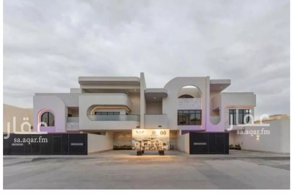 4 bedroom floor in Al Sahafah 2