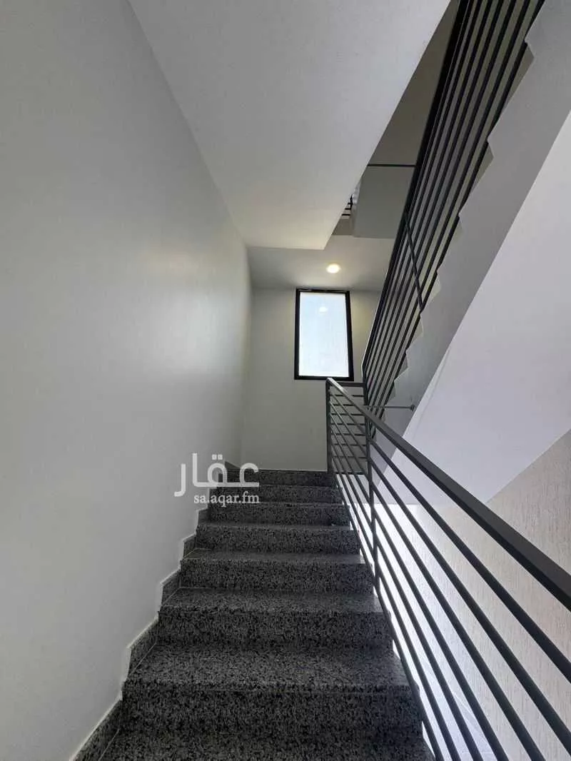 دور 7 غرف في العزيزية 8