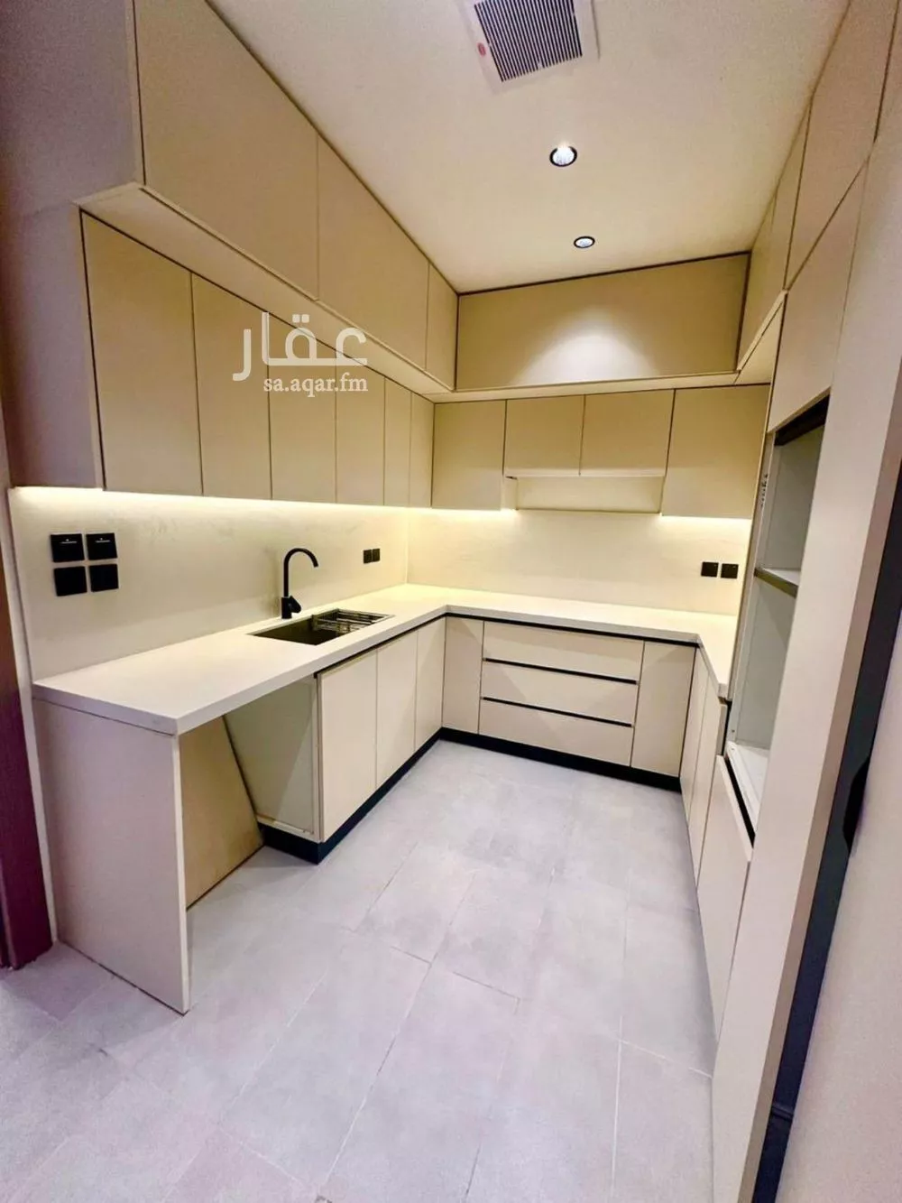 دور 3 غرف في النرجس 19