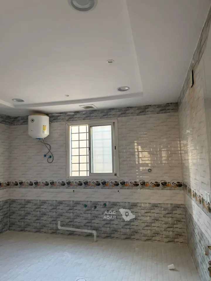 4 bedroom apartment in Al Mahdiyyah, Riyadh 5
