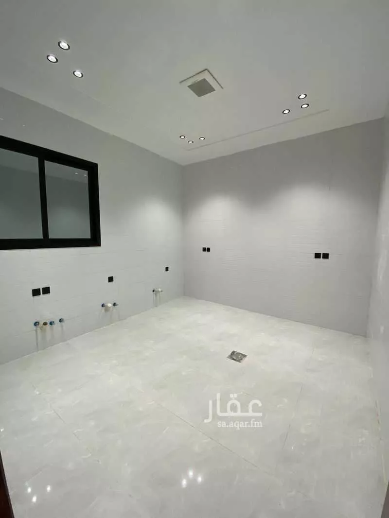 5 bedroom floor in Dahiat Namar 11