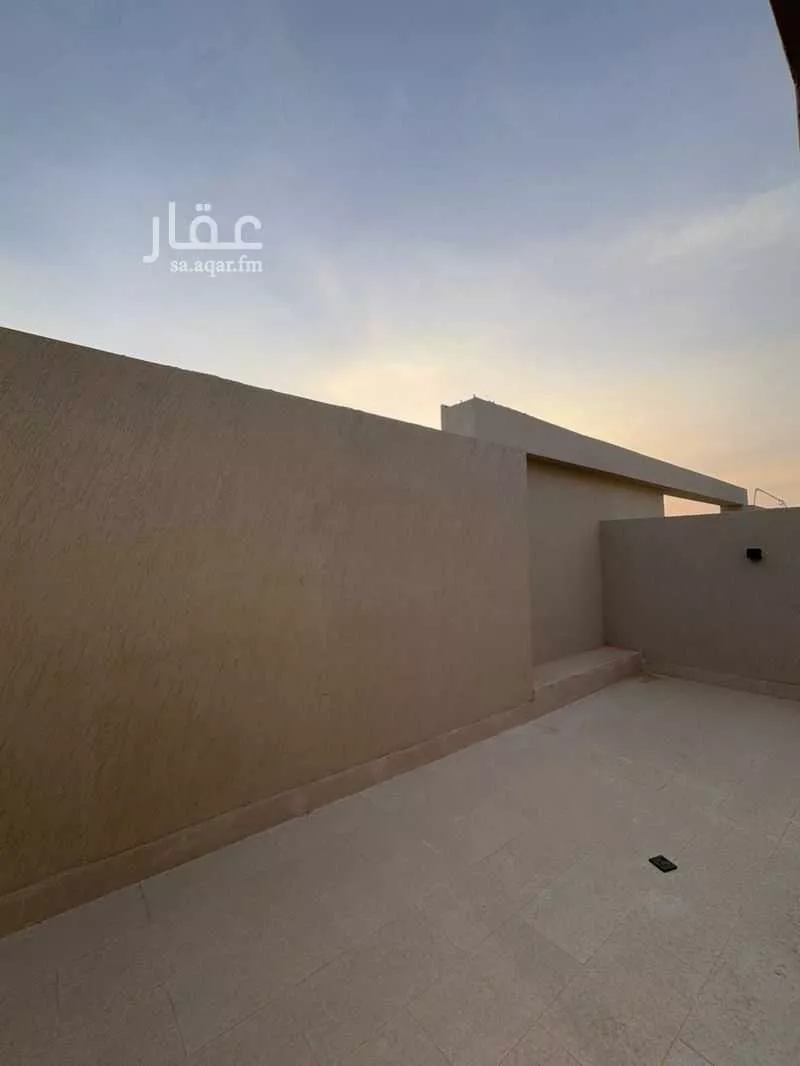 دور 4 غرف في النرجس 15