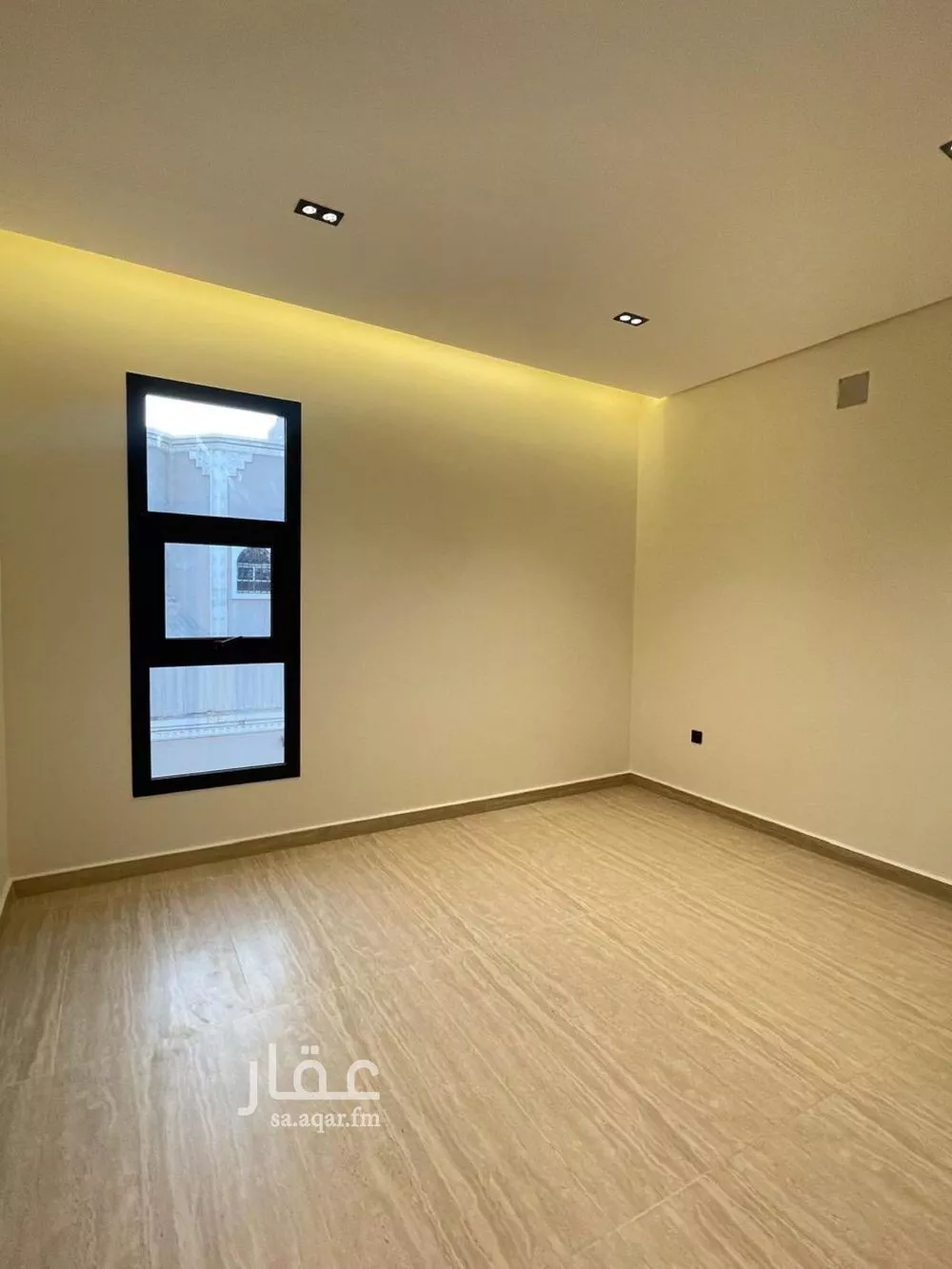 3 bedroom floor in As Suwaidi Al Gharabi 2